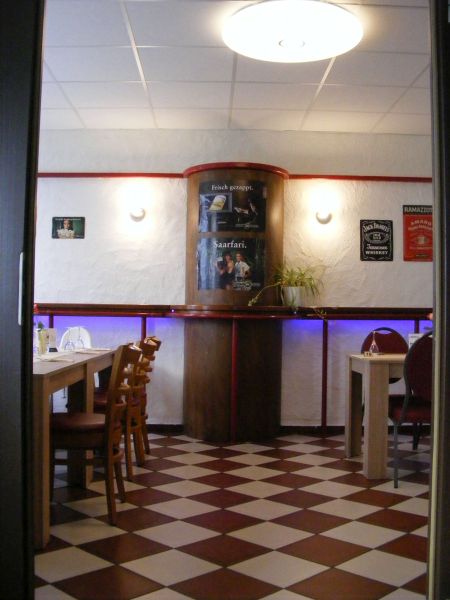 restaurant12.jpg